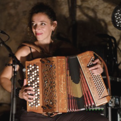 Clarisse Catarino, musicienne et comédienne